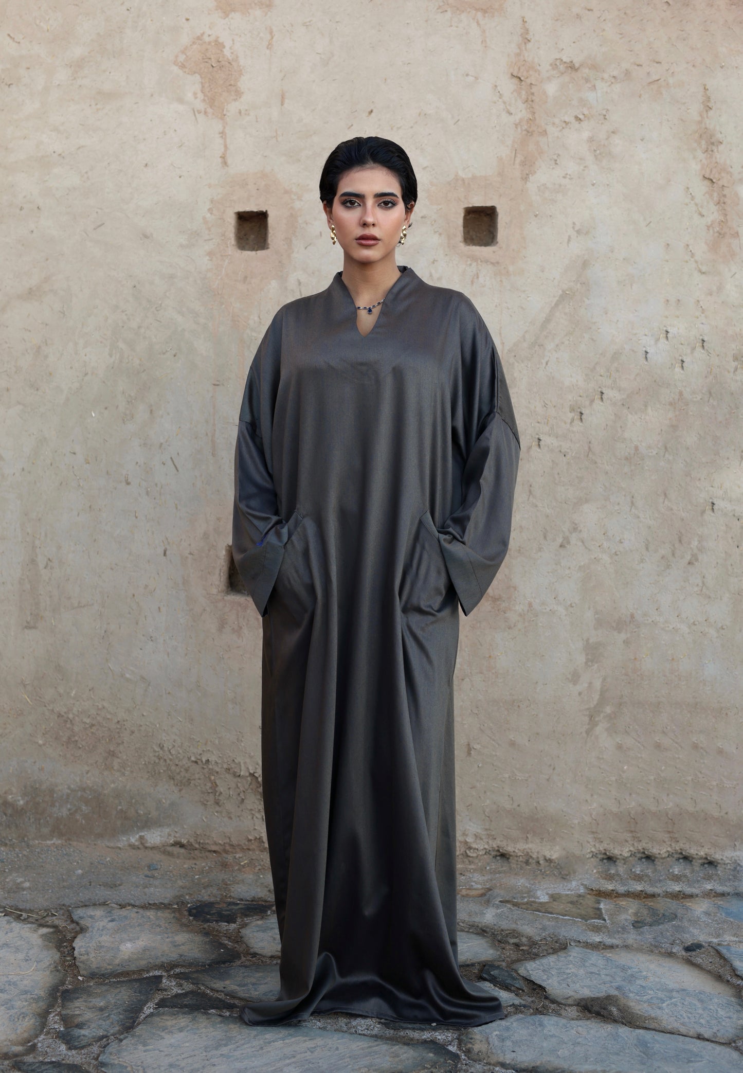 Robe SAHAR